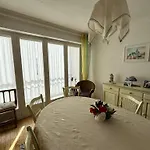 Appartement T3 Avec Garage Et Equipements Complets - Fr-1-197-612