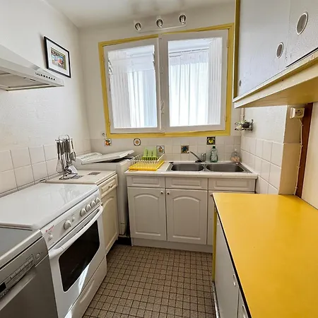 Apartment T3 Avec Garage Et Equipements Complets - Fr-1-197-612